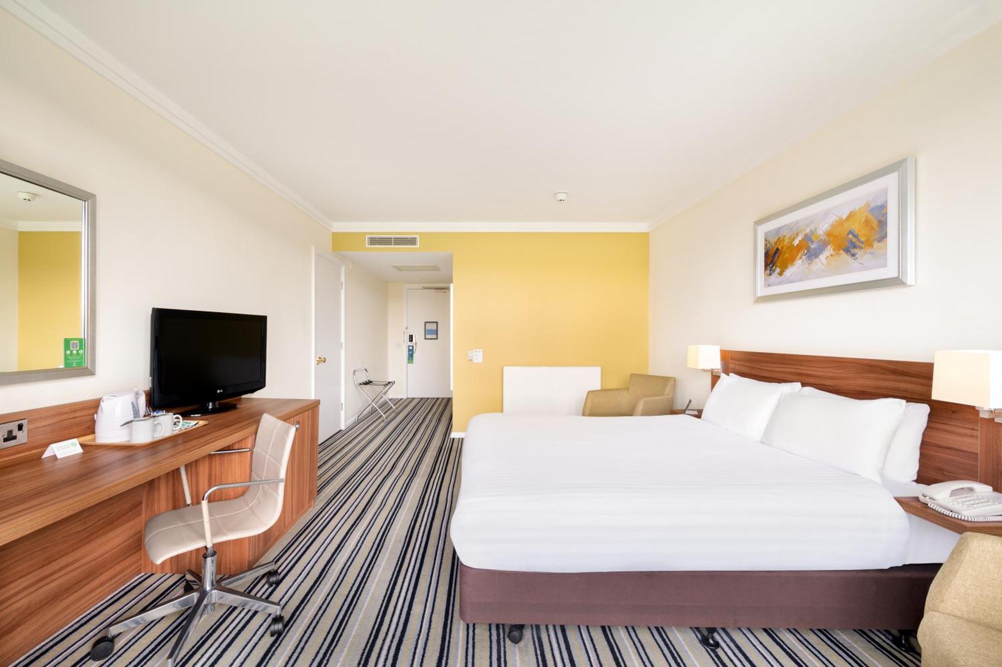 Holiday Inn Leeds Brighouse By Ihg Exterior foto